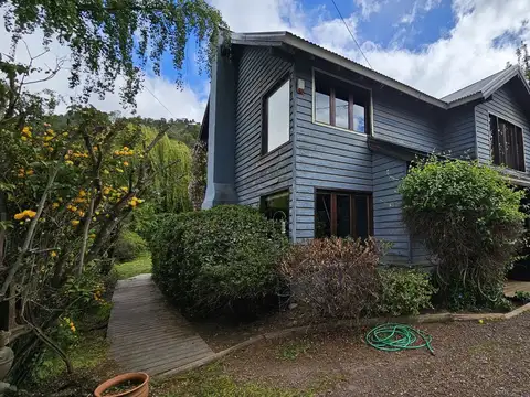 Casa 3 dormitorios Alihuen Bajo