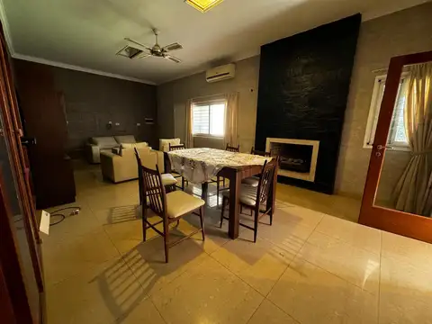 Casa en Venta al Oeste