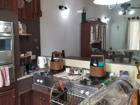 Casa en Venta en Rafael Calzada, USD 180.000