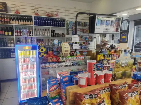 Excelente Maxikiosco Trabajando a full gran utilidad mensual!