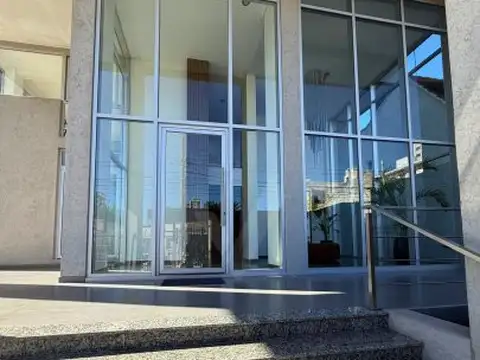 Calle 9 4859 , Piso 1