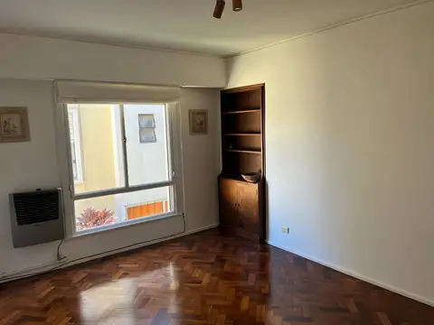 Ituzaingo 300, Piso 1