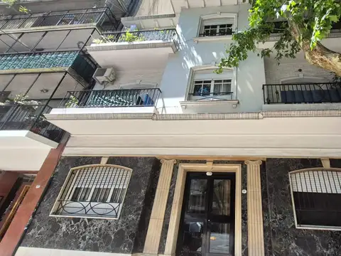 Departamento en Venta a Reciclar en Villa Crespo 4 ambientes