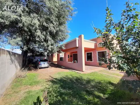 Casa en Venta con 1 cochera