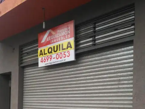 (LEG-1225) LISANDRO DE LA TORRE al 1100 - EXCELENTE UBICACION