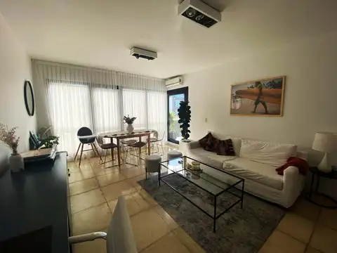 Comodo.dpto. 3 amb. muy luminoso c/ cochera cub.