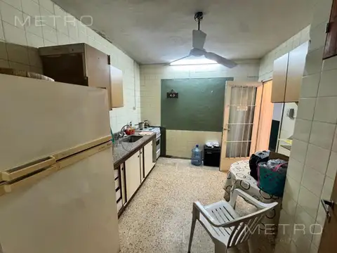 Local en Venta en Bernal, USD 320.000