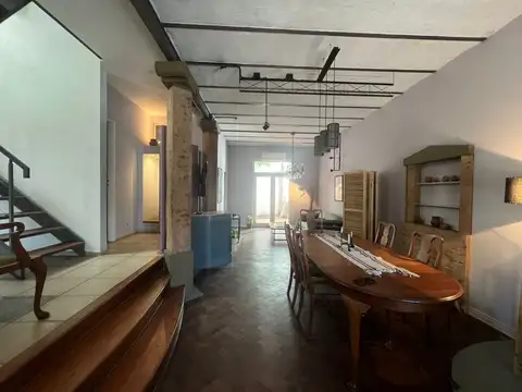 Depto Tipo Casa 6 ambientes con 3 baños