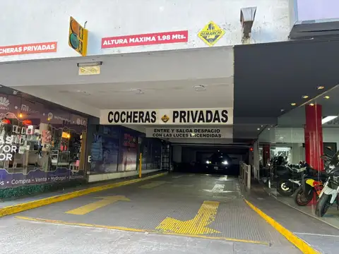 VENTA COCHERA PLENO CENTRO