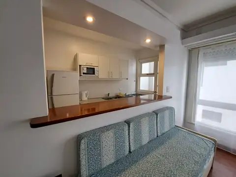 Departamento en Alquiler Temporal en Centro, $ 75.000