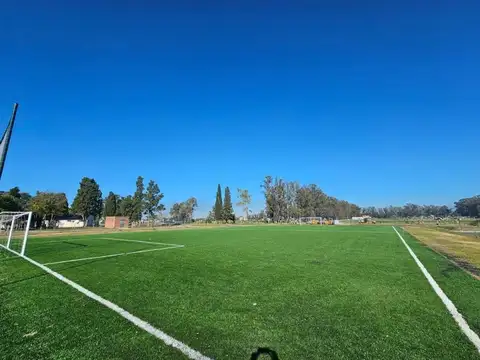 CASA VENTA Barrio Santa Sofía - Pilar del Este