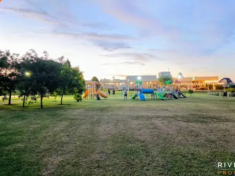 Terreno en Venta 40  mts Frente