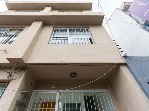 Oficina Alquiler Moron 3 Ambientes Piso 2