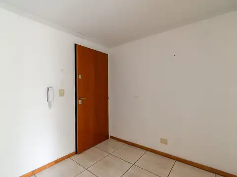 Oficina en Alquiler en Moron, $ 400.000