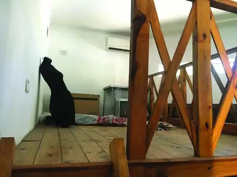 Casa 6 ambientes con 3 baños