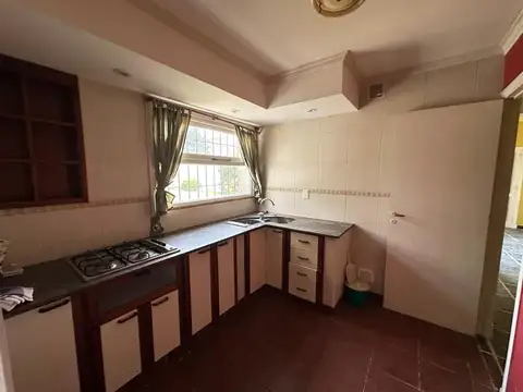 Casa de 4 ambientes en Punta Mogotes