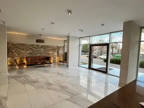 Departamento en Alquiler en Ituzaingo Norte, $ 450.000