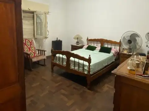 Casa en Venta en Berazategui, USD 115.000