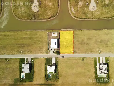 Terreno en La Providencia lote interno con vista a la laguna
