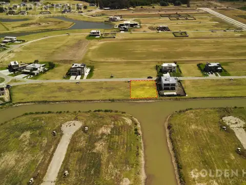 Terreno en Venta 25  mts Frente