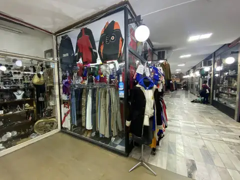 Talcahuano 1000, Piso 0