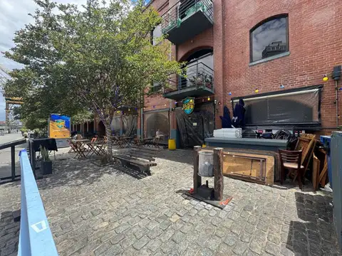 Local en Venta 126 años