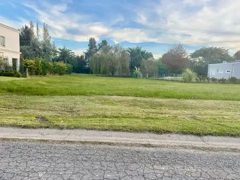 Terreno en Venta en San Eliseo Golf & Country, USD 43.000