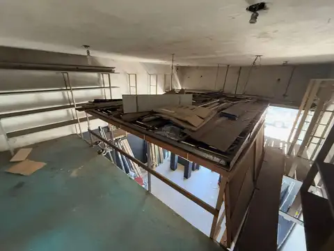 Hipólito Yrigoyen al 300