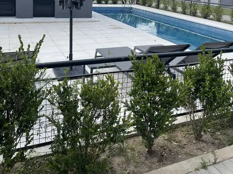 Departamento en Alquiler con 1 cocheras