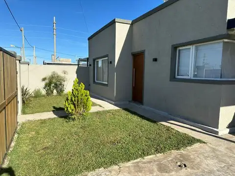 Casa en Alquiler en Roldan, $ 1.200.000