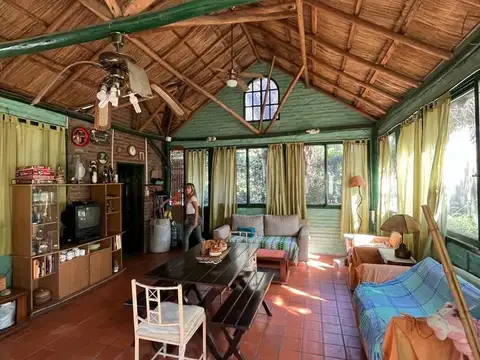 Casa 3 ambientes con 1 baño