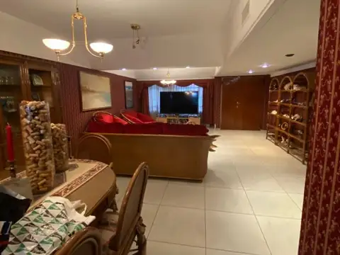 Casa en Venta en Versalles, USD 499.900