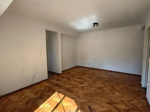 Departamento en Alquiler en Florida Mitre/Este, $ 650.000