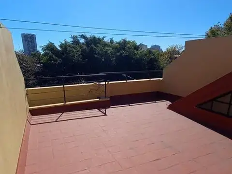 Depto Tipo Casa 4 ambientes con 1 baño