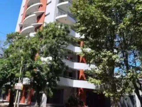 Independencia y Mariano Alegre