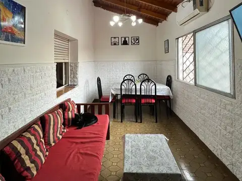 Depto Tipo Casa en Venta de 3 ambientes