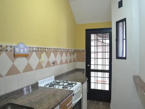 Depto Tipo Casa en Venta de 2 dormitorios