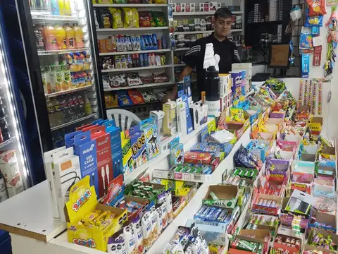 Fondo de comercio en venta, Excelente Maxikiosco en Caballito