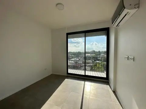 Cochera en venta en Escobar - Tapia 1382