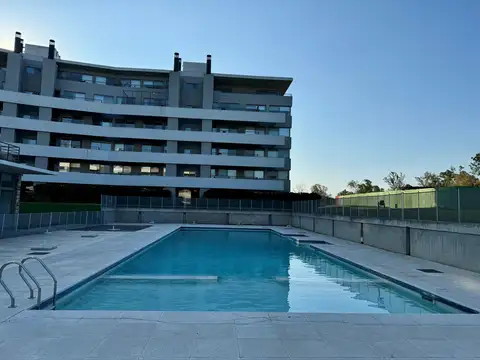 Departamento en Alquiler en Condominio Civis, USD 650