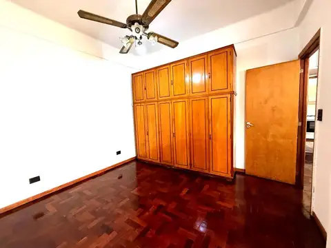 Depto Tipo Casa en Alquiler de 2 dormitorios