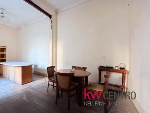 Depto Tipo Casa en Venta en Flores, USD 99.900