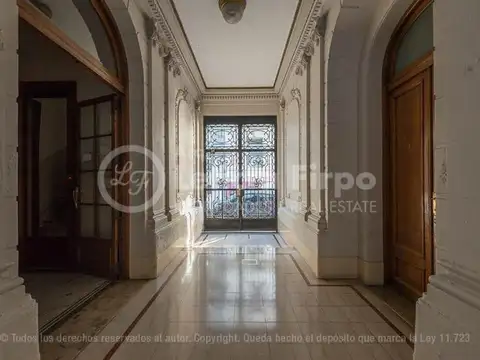 Departamento en Venta de 5 dormitorios