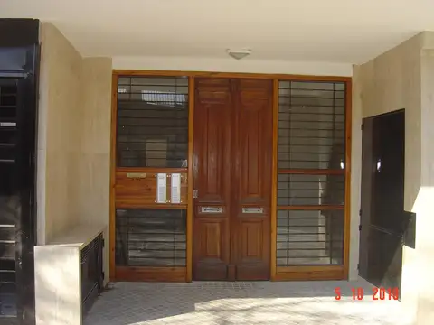 ITUZAINGÒ 179  - MONOAMBIENTE / CONTRA-FRENTE