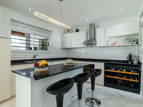 Casa en venta - El Pato