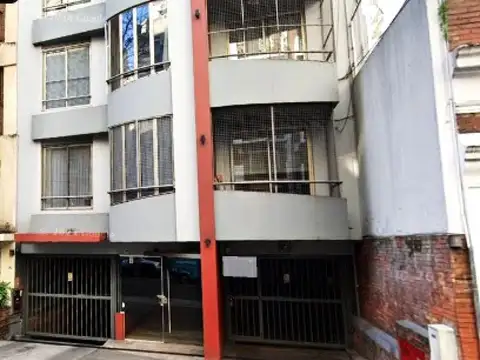 RECOLETA, COCHERA,2 subsuelo,buena ubicación/arterias de acc