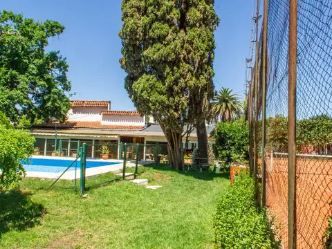 Castelli y La Plata - Ingeniero Maschwitz