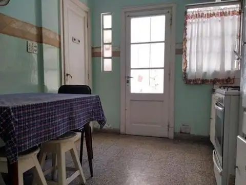 Departamento 4 ambientes con 1 baño