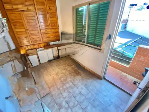 Depto Tipo Casa en Venta 51 años