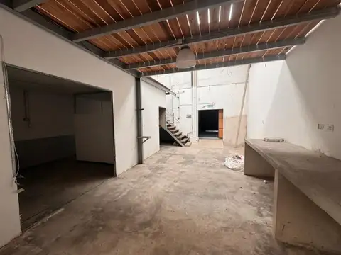 Galpon en Venta en Gerli, USD 180.000